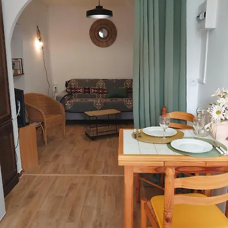 2fan4 Intra-murros Proche * Collioure